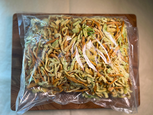 Нитка ЖАРЕНАЯ "Васаби" Oktobersnack 1 кг (сырный продукт) в Дербенте