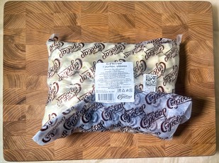 Гренки: Сыр 1 кг ГОРНЫЙ СЫРОВАР (Бочонок с укропом и чесноком)